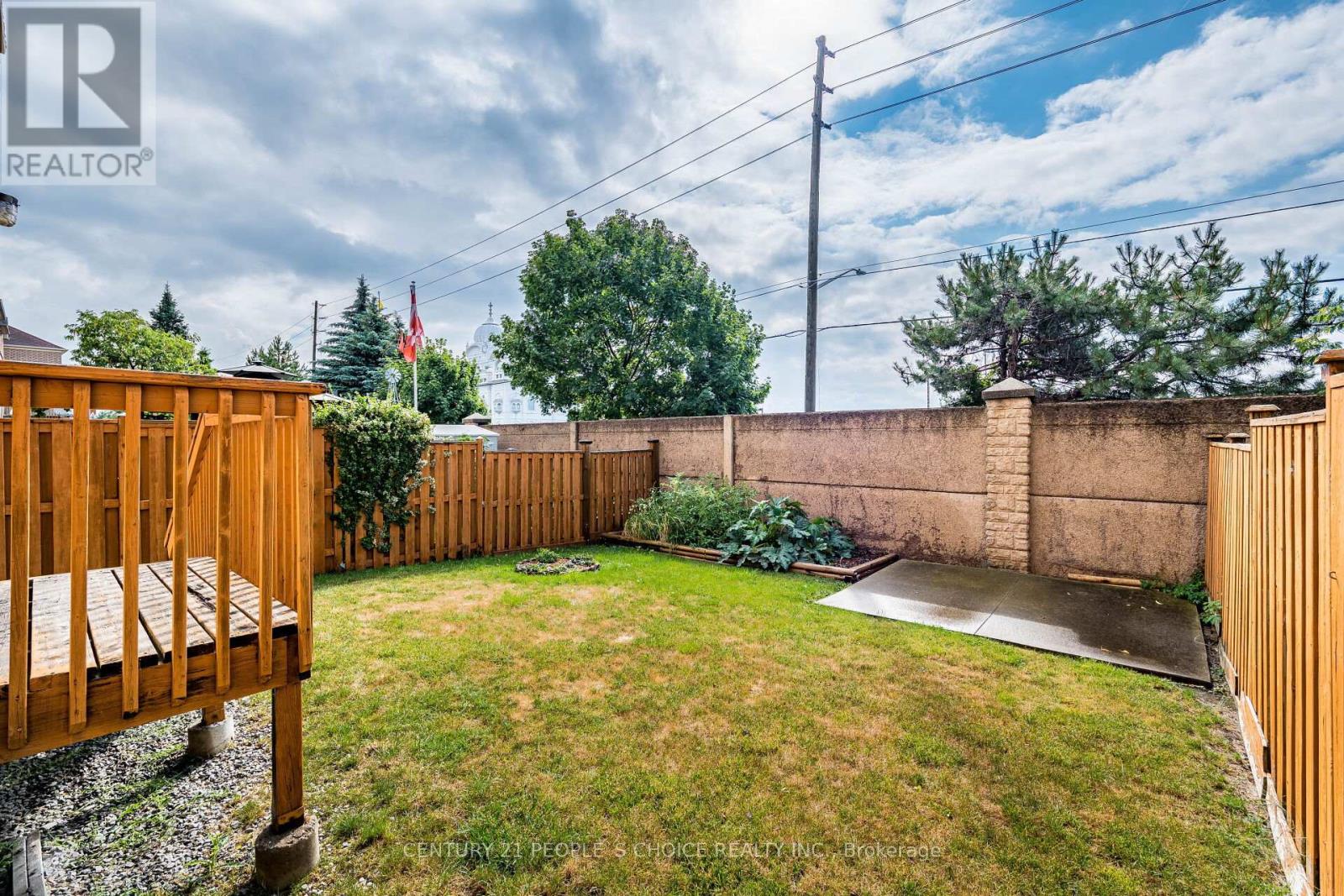 Photo 47 of 22 Domenico Crescent, Brampton ON
