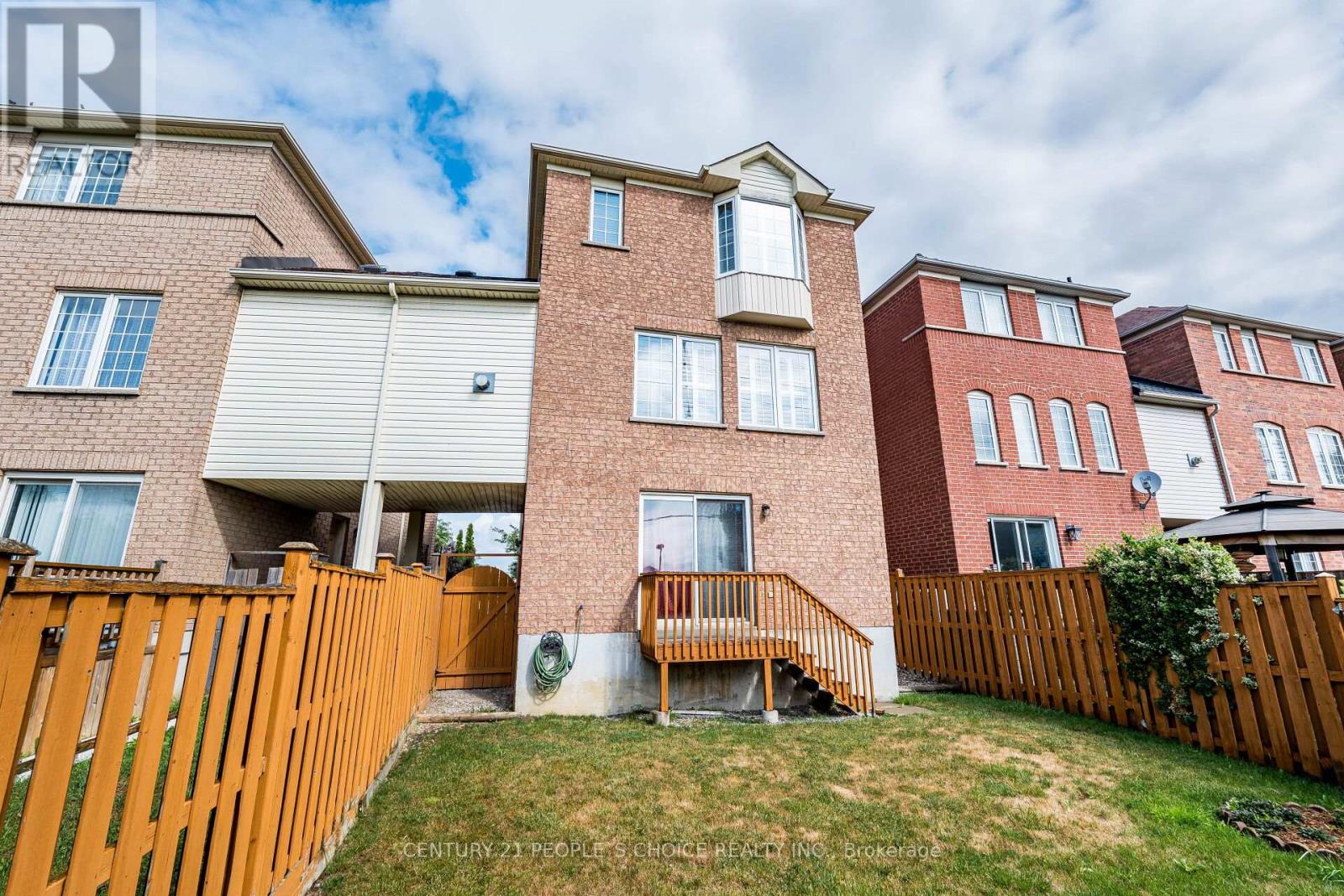 Photo 48 of 22 Domenico Crescent, Brampton ON
