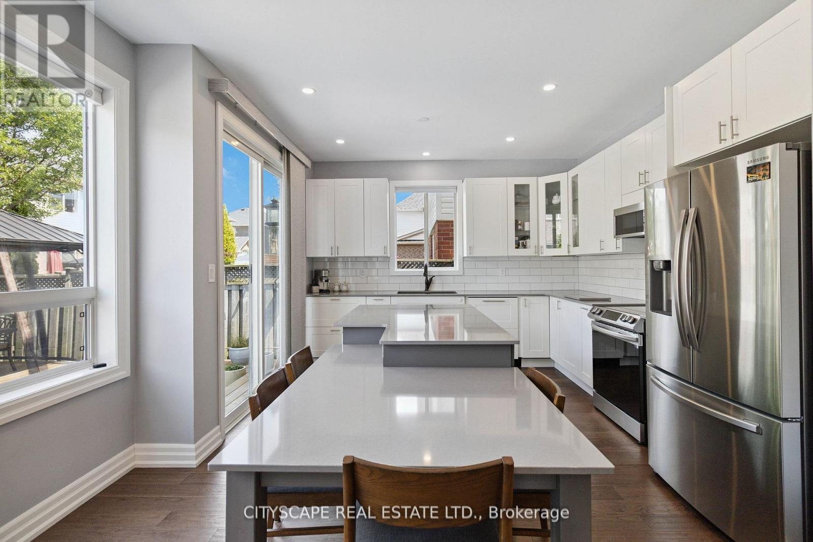 Photo 22 of 713 Trudeau Drive, Milton ON