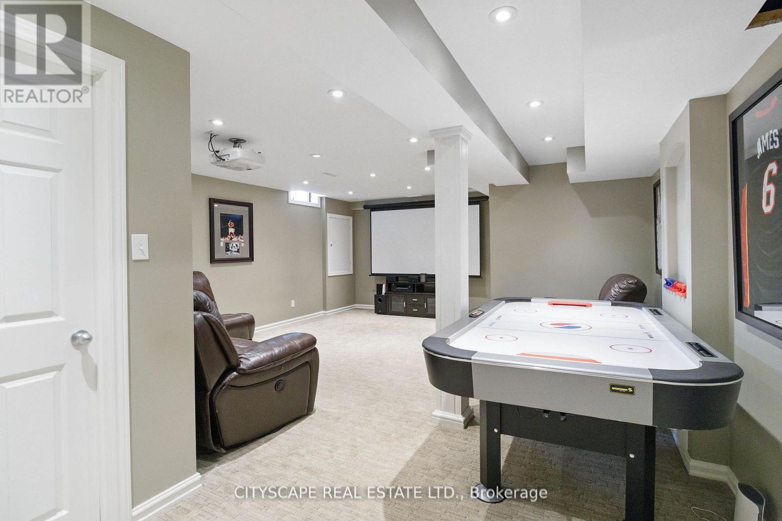 Photo 41 of 713 Trudeau Drive, Milton ON