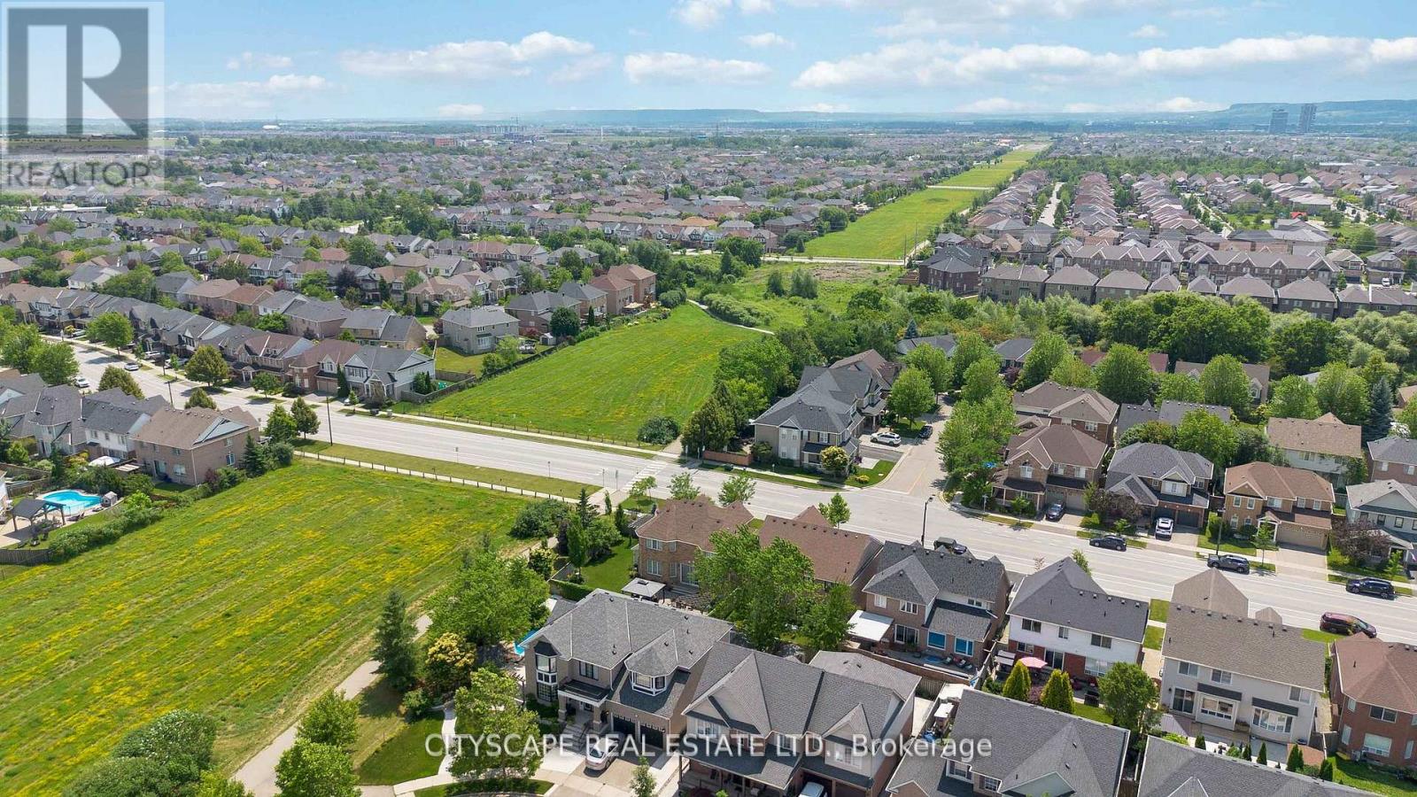 Photo 50 of 713 Trudeau Drive, Milton ON
