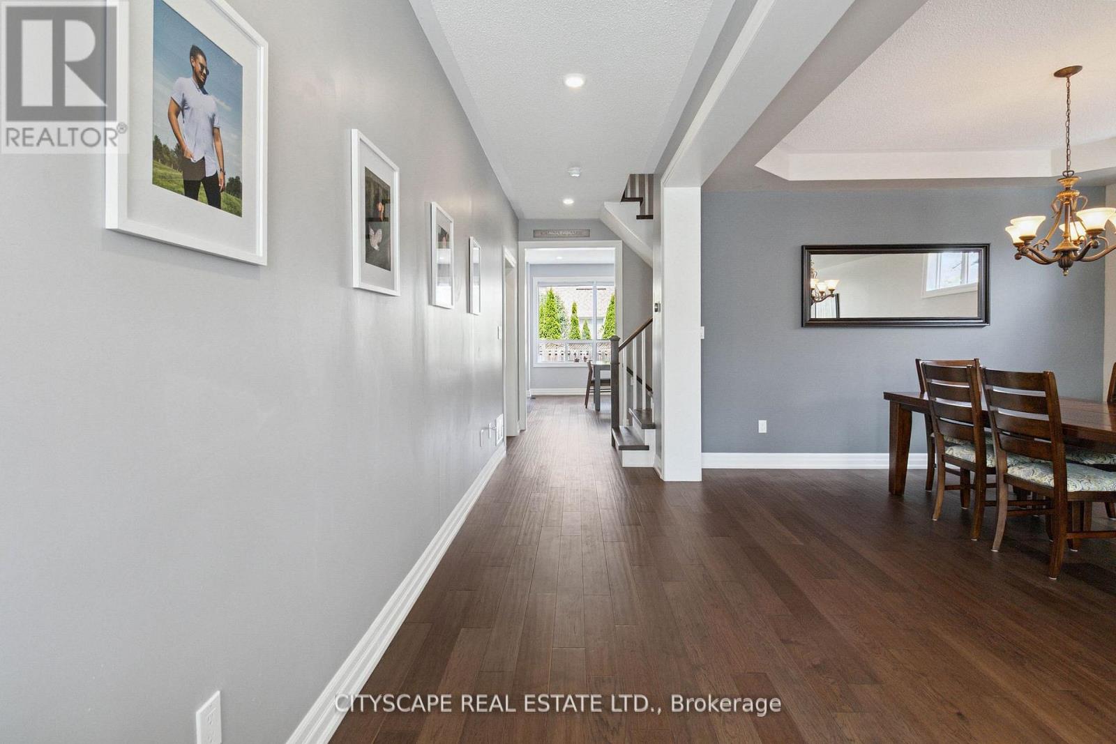 Photo 38 of 713 Trudeau Drive, Milton ON