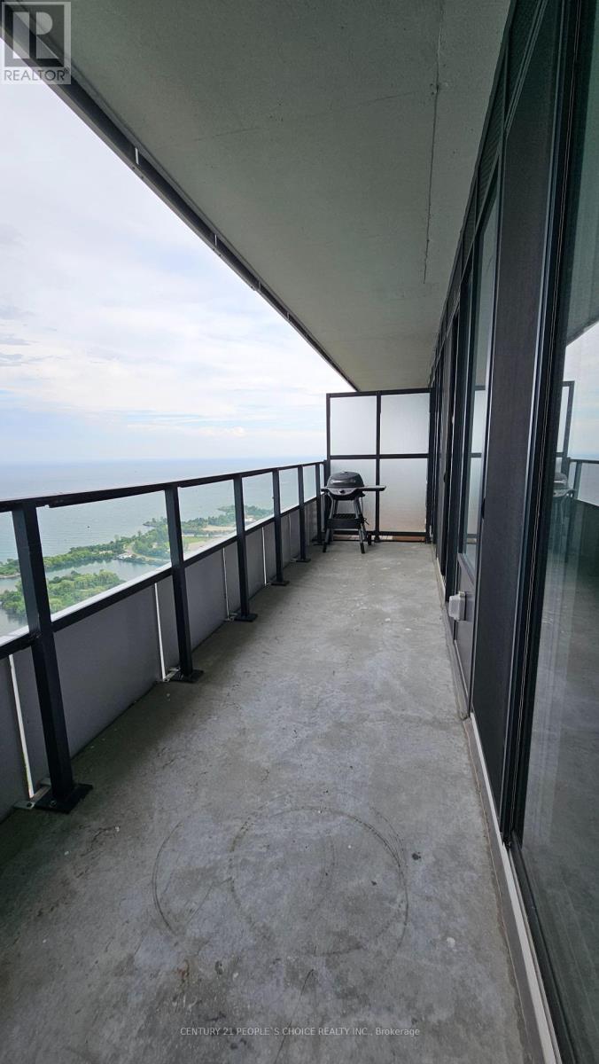 Photo 15 of 4714 30 Shore Breeze Drive, Toronto ON