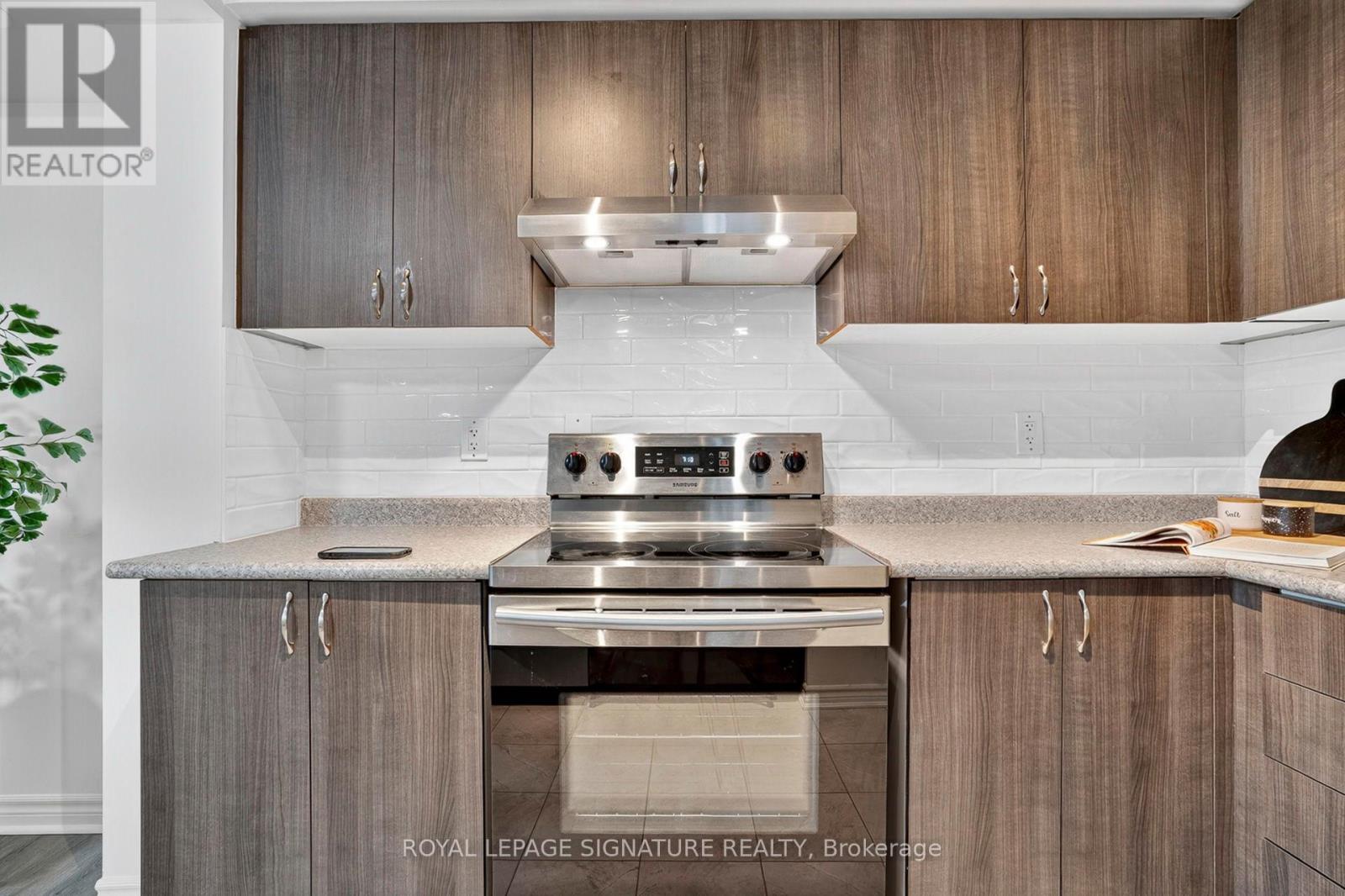 Photo 22 of 110 200 Veterans Drive, Brampton ON
