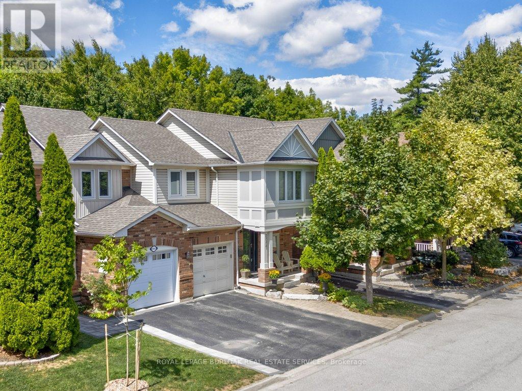 Photo 1 of 2044 Broadleaf Crescent, Burlington ON