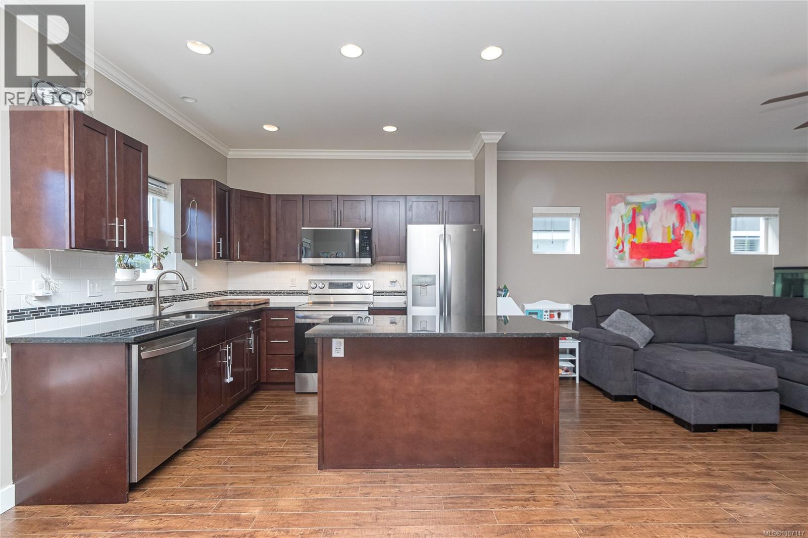 Photo 13 of 3284 Merlin Rd, Langford BC