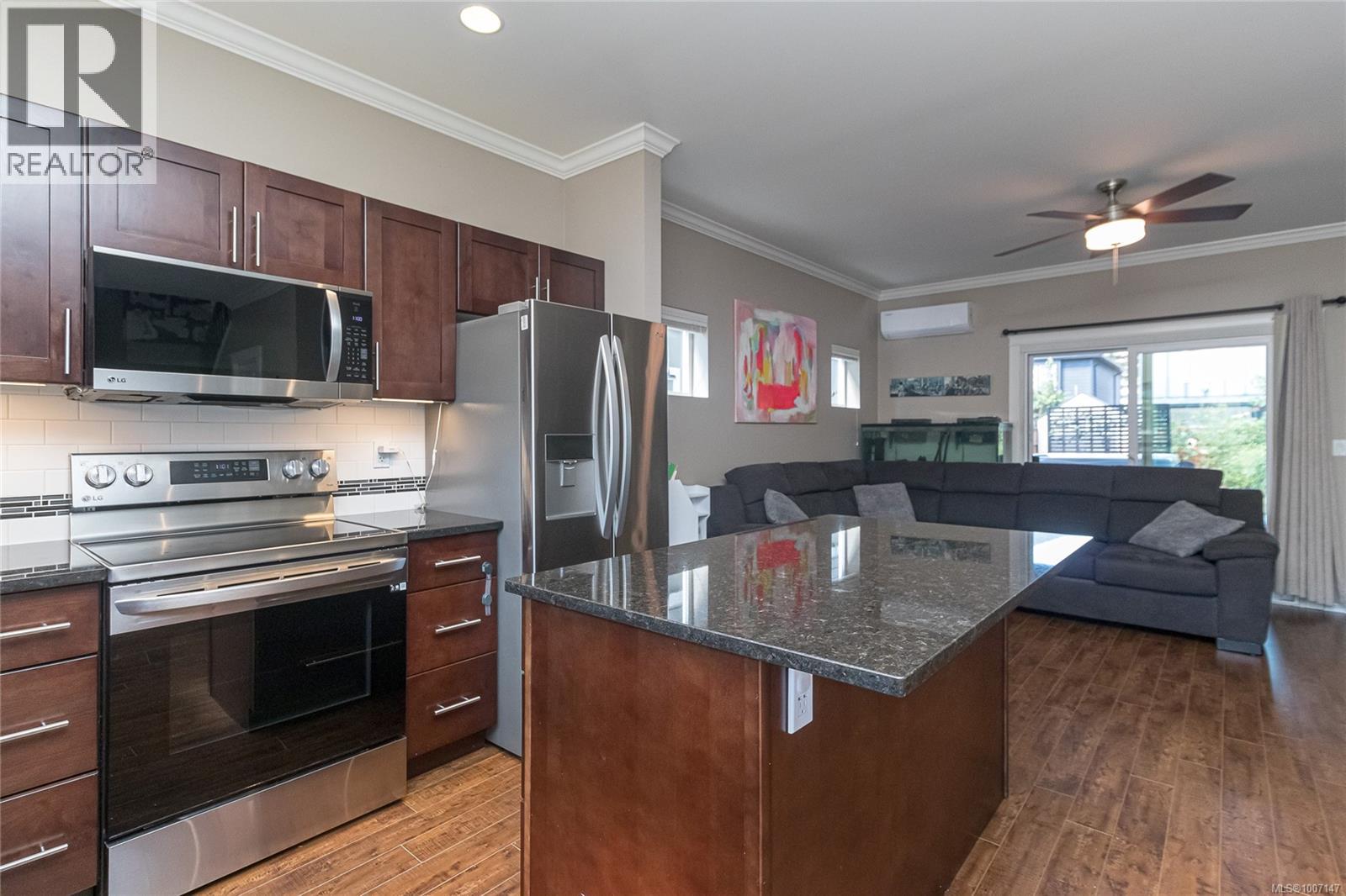 Photo 15 of 3284 Merlin Rd, Langford BC