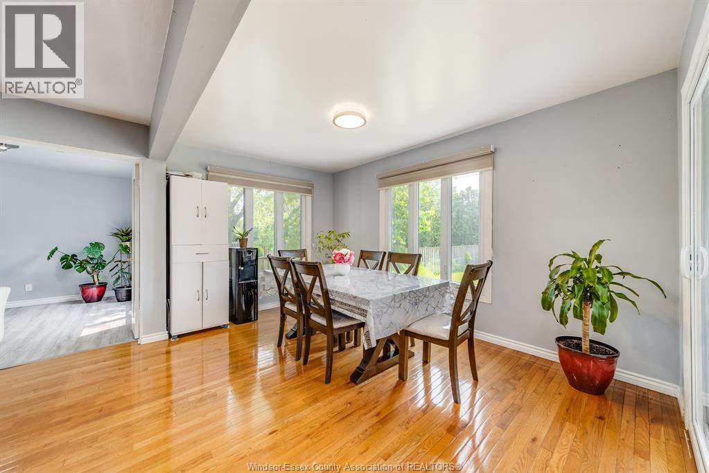 Photo 12 of 3169 Clemenceau Boulevard, Windsor ON