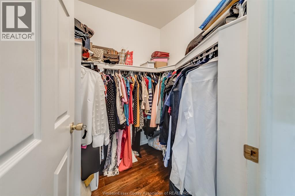 Photo 23 of 3169 Clemenceau Boulevard, Windsor ON