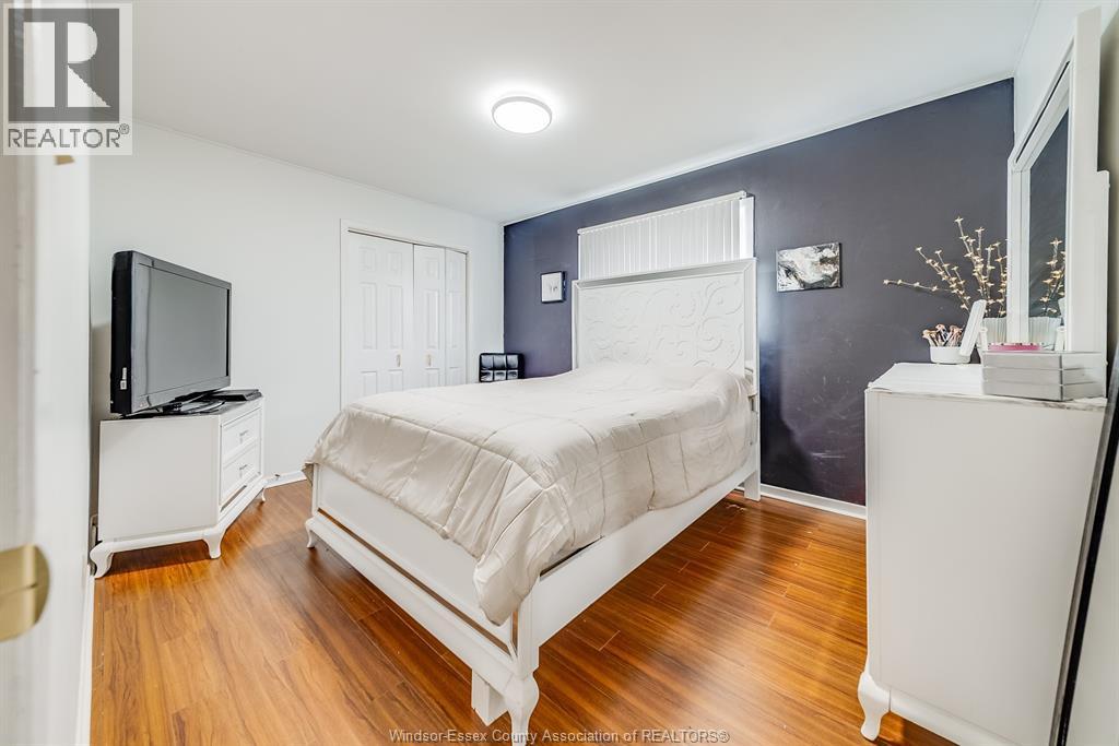 Photo 26 of 3169 Clemenceau Boulevard, Windsor ON