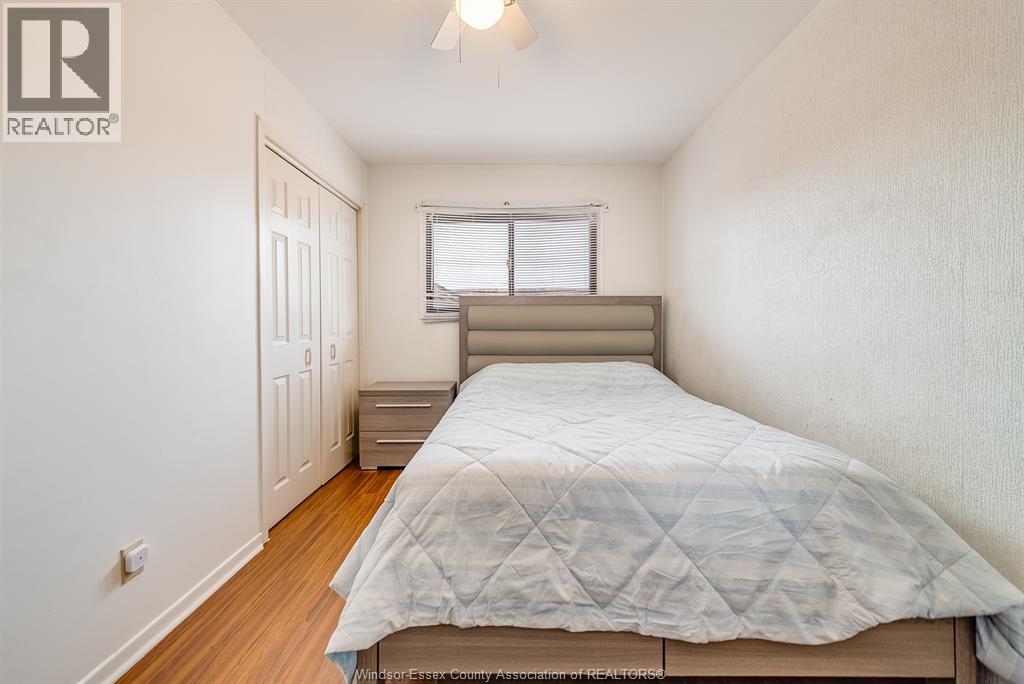 Photo 30 of 3169 Clemenceau Boulevard, Windsor ON