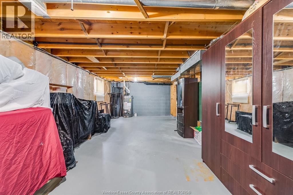 Photo 41 of 3169 Clemenceau Boulevard, Windsor ON