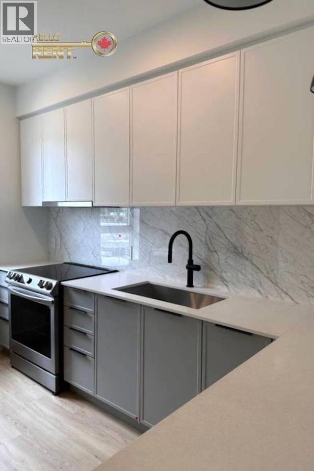 Photo 4 of 1405 Shoal Way, Squamish BC