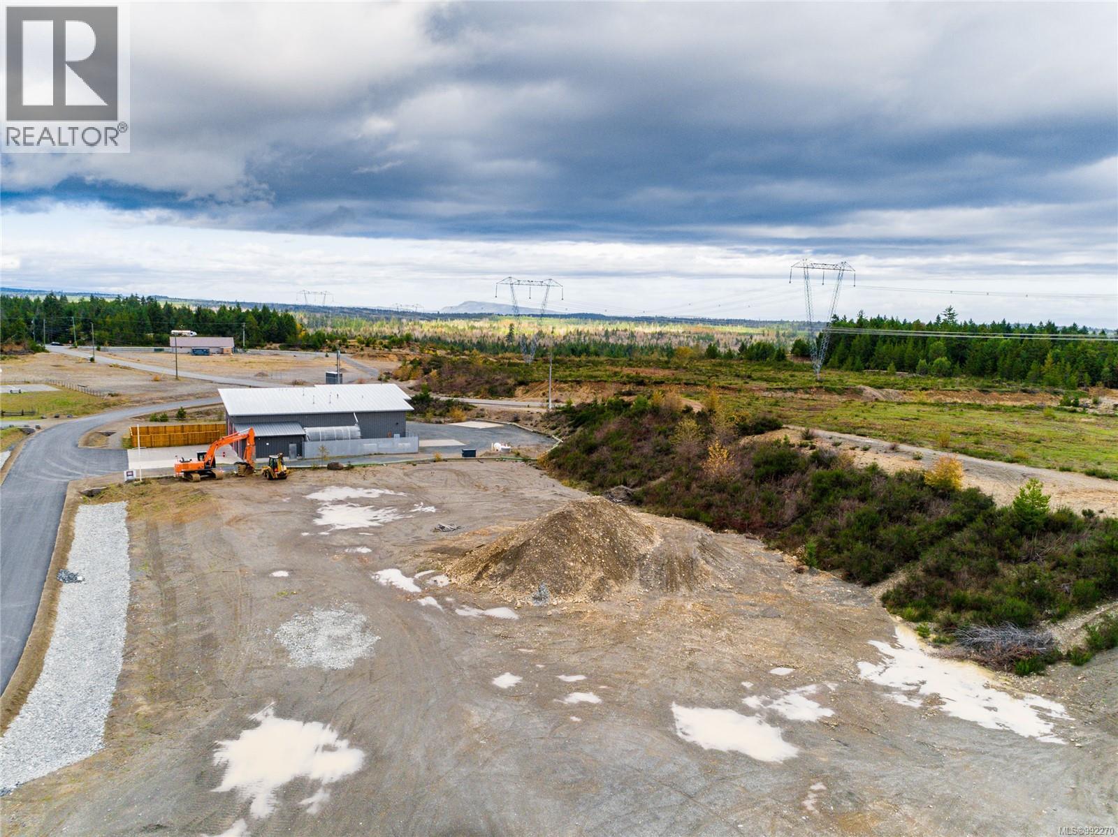 Photo 4 of 3 Ashling Rd, Qualicum Beach BC