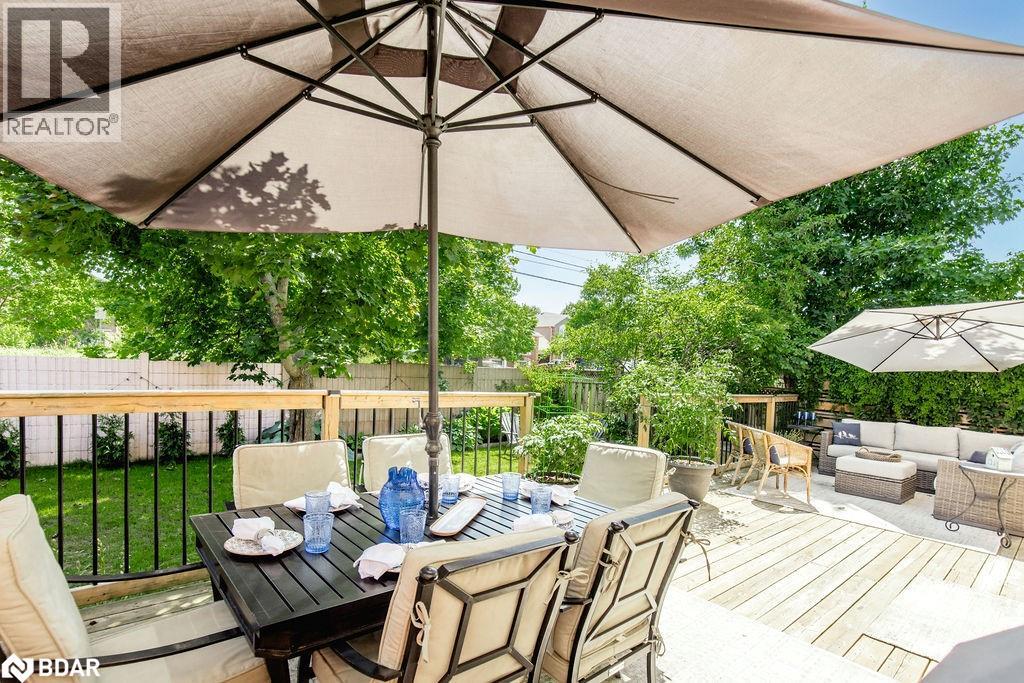 Photo 23 of 33 Etherington Crescent, Barrie ON
