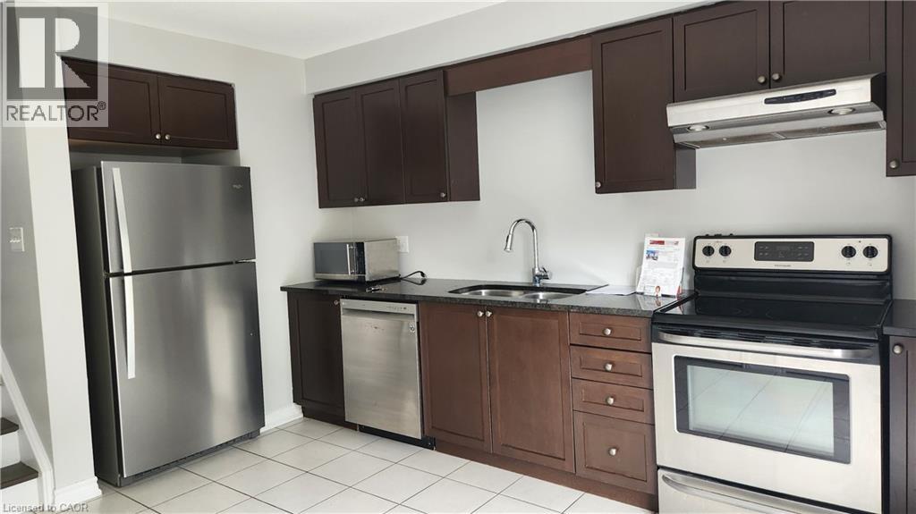 Photo 6 of 12 Poplar Drive Unit 35, Cambridge ON