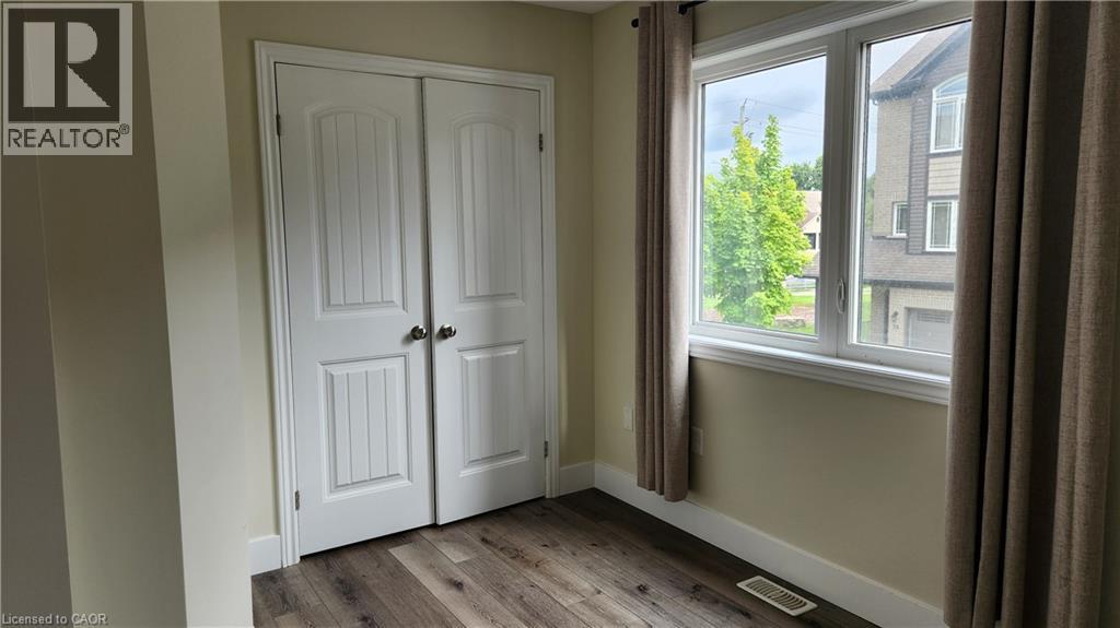Photo 15 of 12 Poplar Drive Unit 35, Cambridge ON