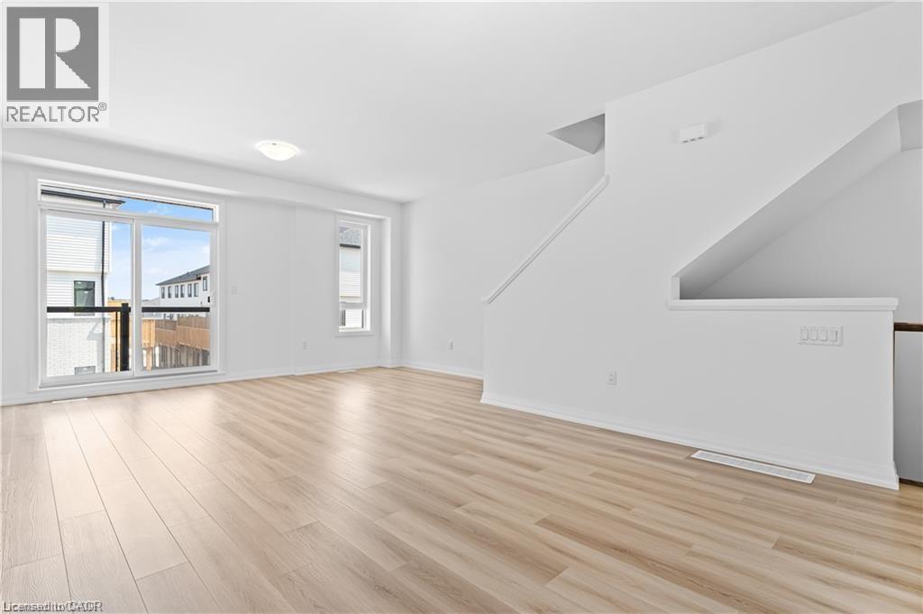 Photo 4 of 4040 Mountain Street Unit 60, Beamsville ON
