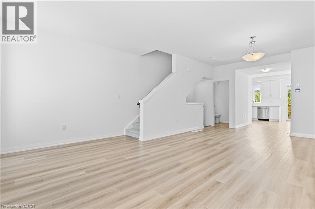 Photo 5 of 4040 Mountain Street Unit 60, Beamsville ON