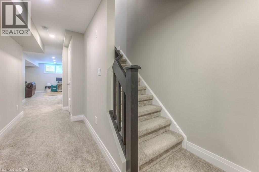 Photo 33 of 302 Ginseng Street, Waterloo ON