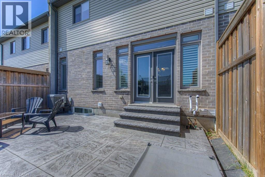 Photo 40 of 302 Ginseng Street, Waterloo ON