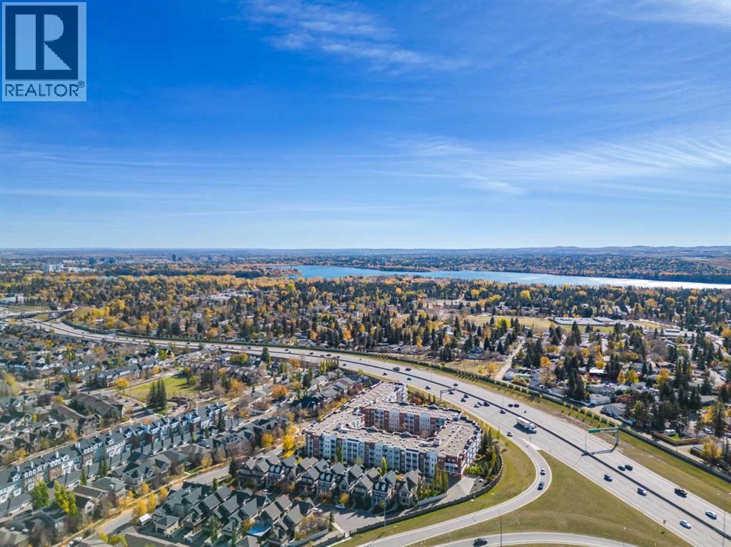 Single Family House for Sale in   Richard Place SW Lincoln Park Calgary 