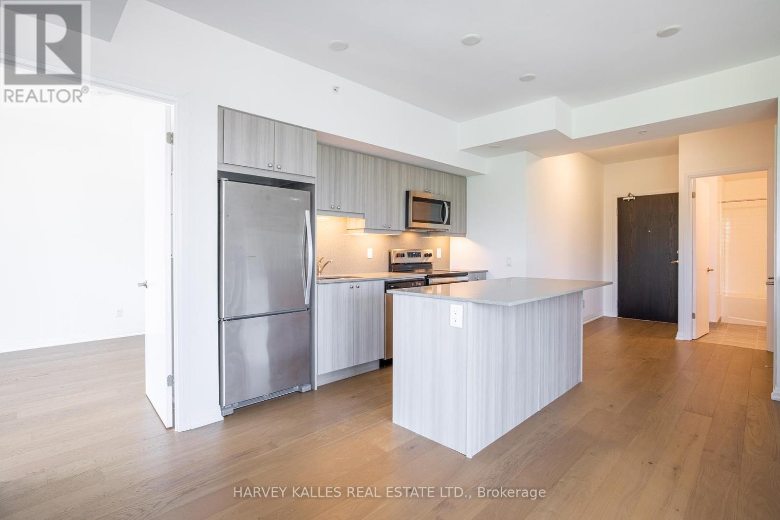 Photo 5 of 303 7711 Green Vista Gate, Niagara Falls ON