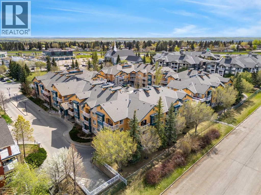 Single Family House for Sale in   Richard Place SW Lincoln Park Calgary 