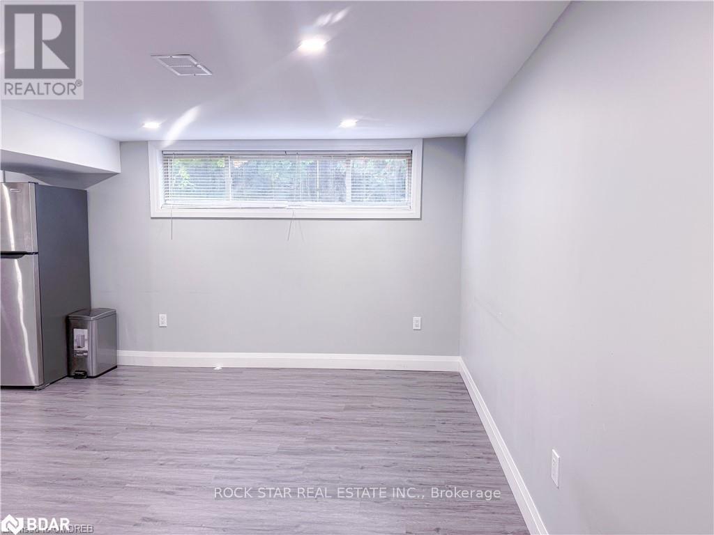 Photo 10 of Lower 88 Burkholder Drive, Hamilton ON