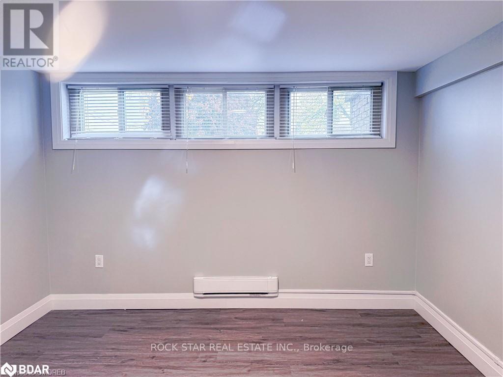 Photo 19 of Lower 88 Burkholder Drive, Hamilton ON