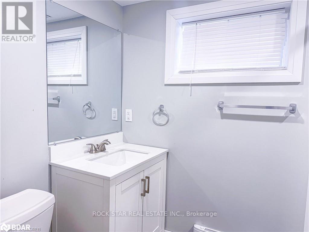 Photo 24 of Lower 88 Burkholder Drive, Hamilton ON