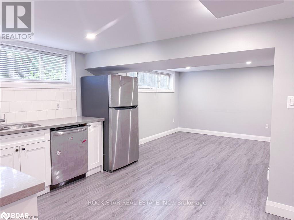 Photo 6 of Lower 88 Burkholder Drive, Hamilton ON