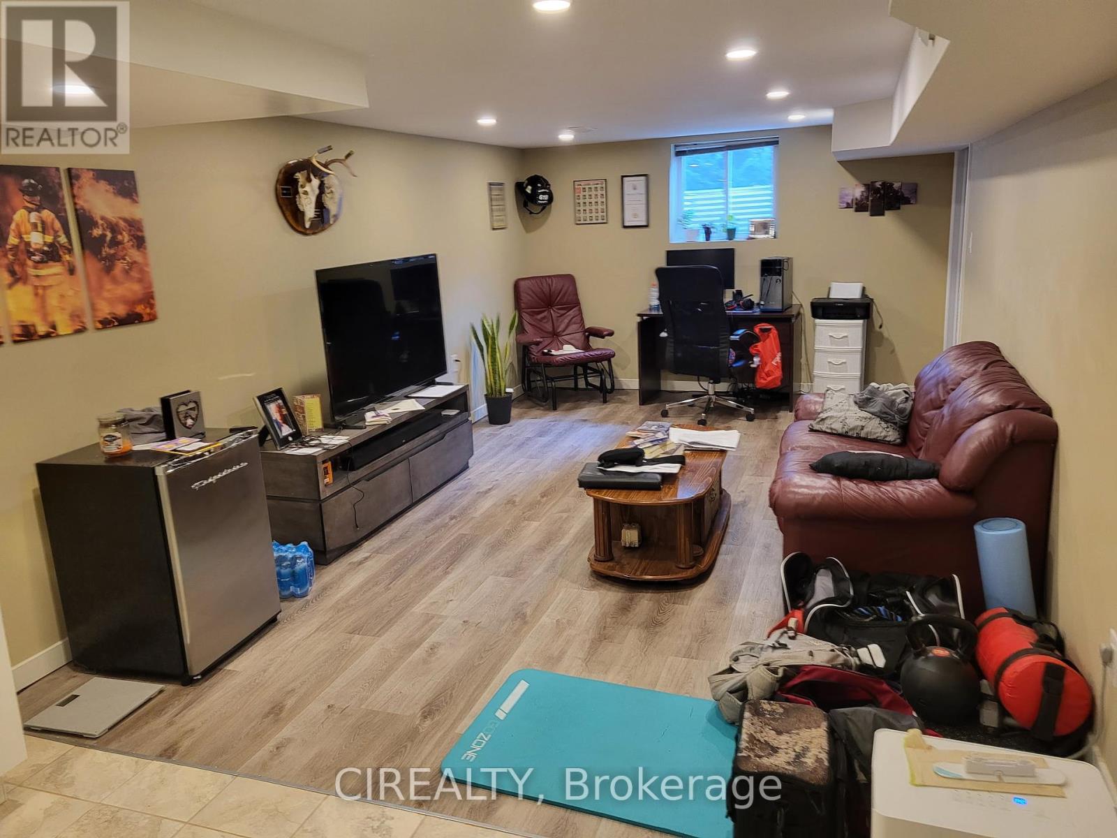 Photo 2 of 4132 Campbell Avenue, Niagara Falls ON