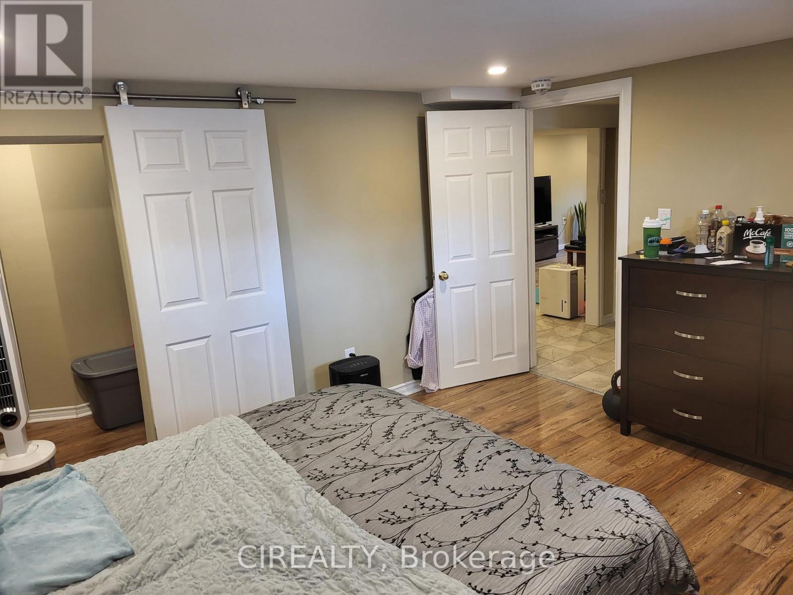 Photo 8 of 4132 Campbell Avenue, Niagara Falls ON