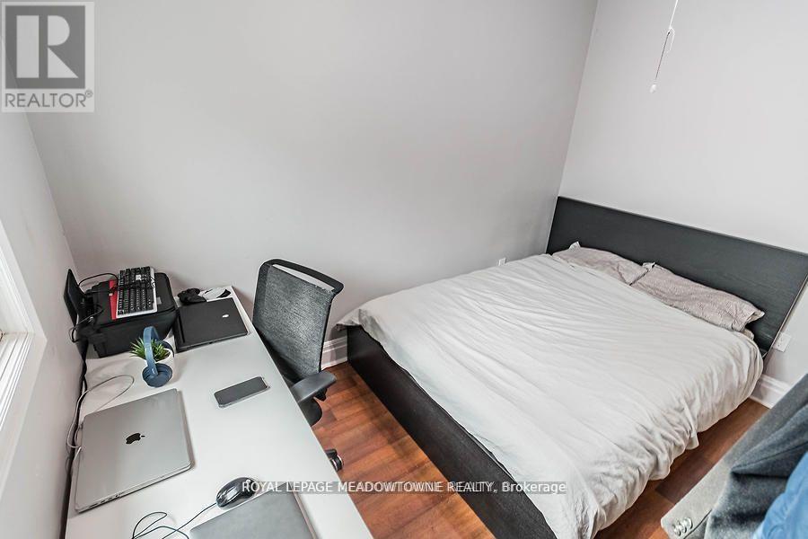 Photo 26 of 77 Province Street N, Hamilton ON