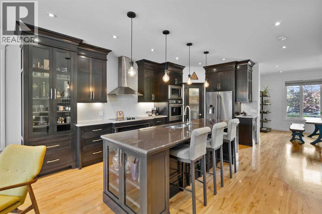 Single Family House for Sale in   Street NW Parkdale Calgary 
