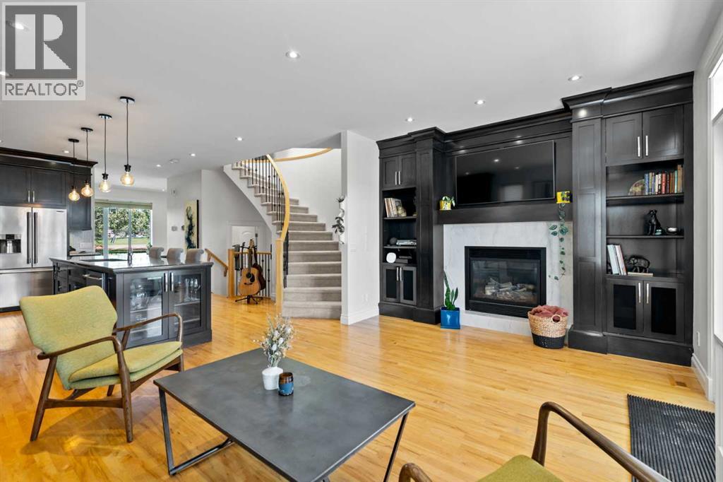 Single Family House for Sale in   Street NW Parkdale Calgary 