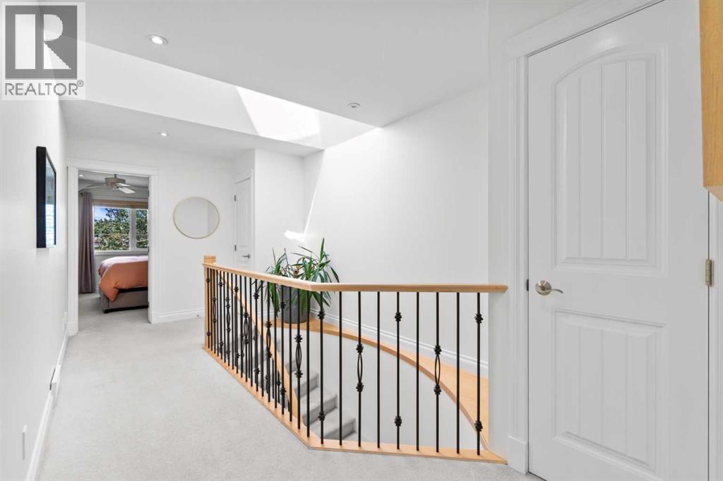 Single Family House for Sale in   Street NW Parkdale Calgary 