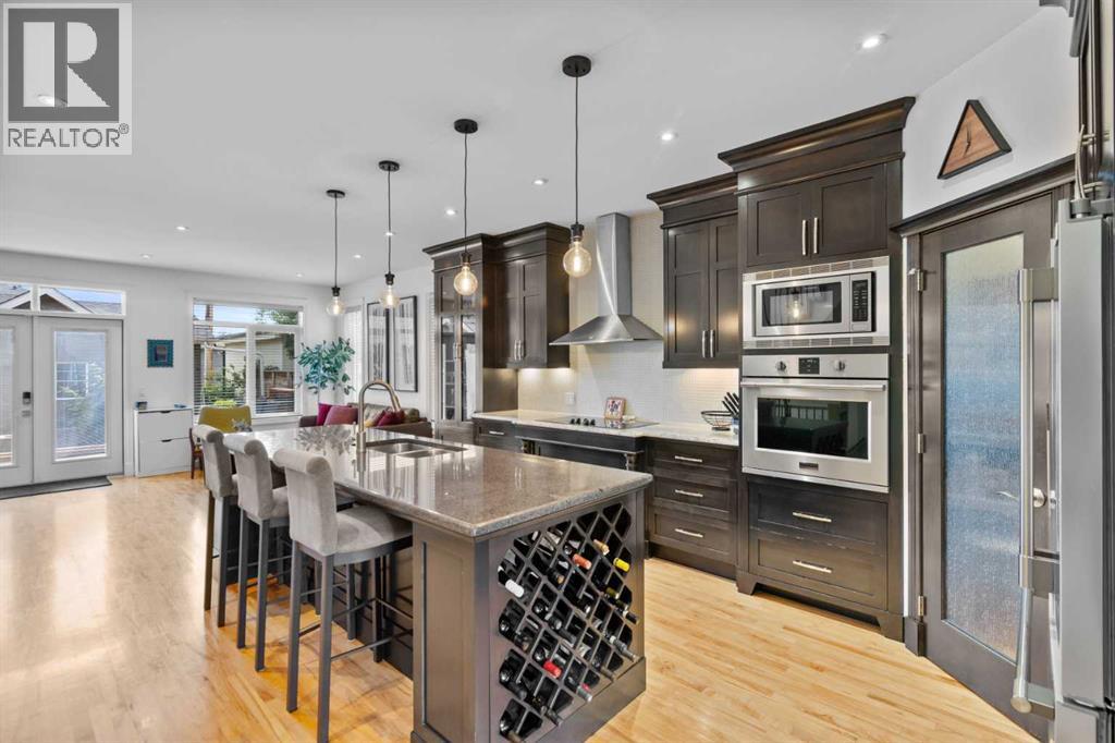 Single Family House for Sale in   Street NW Parkdale Calgary 