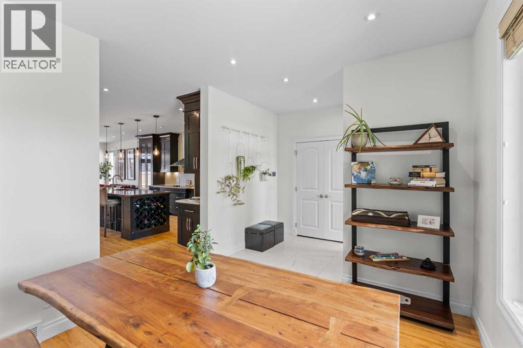 Single Family House for Sale in   Street NW Parkdale Calgary 