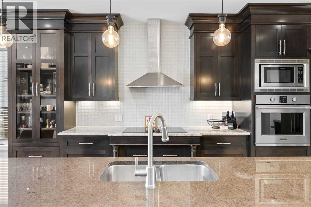 Single Family House for Sale in   Street NW Parkdale Calgary 