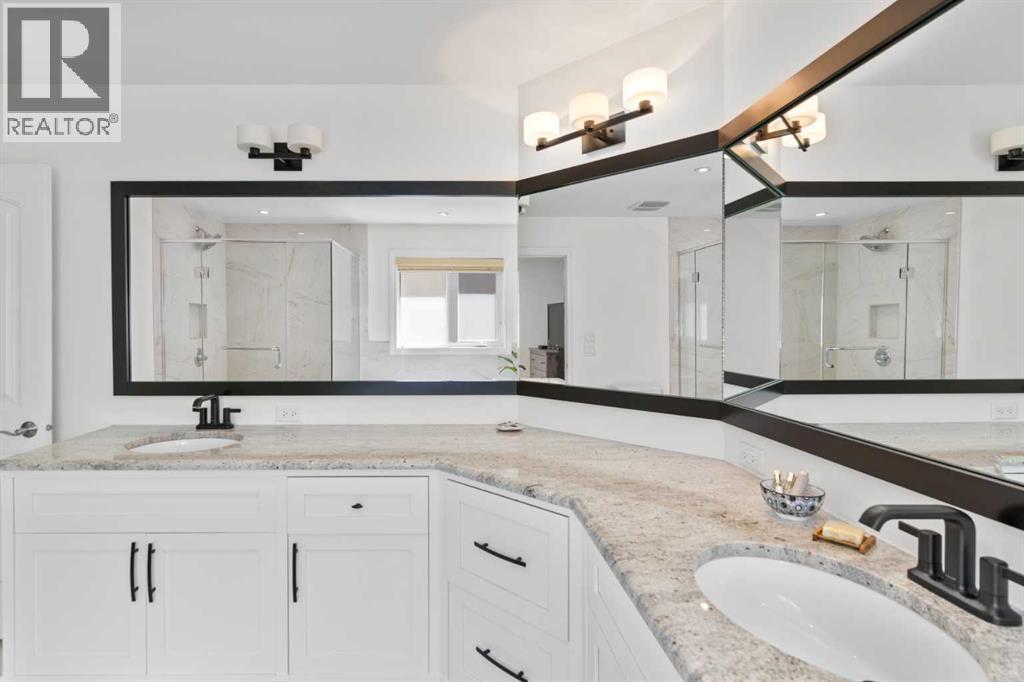 Single Family House for Sale in   Street NW Parkdale Calgary 