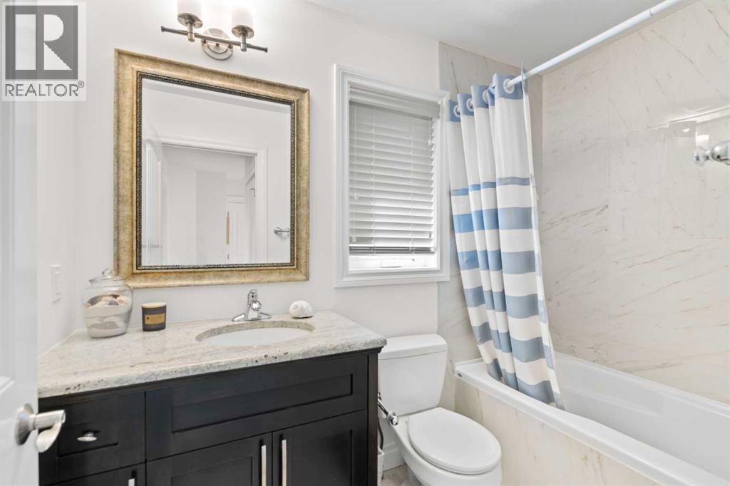 Single Family House for Sale in   Street NW Parkdale Calgary 