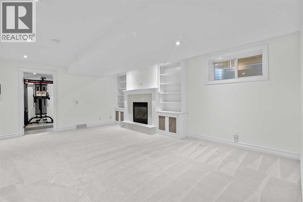 Single Family House for Sale in   Street NW Parkdale Calgary 