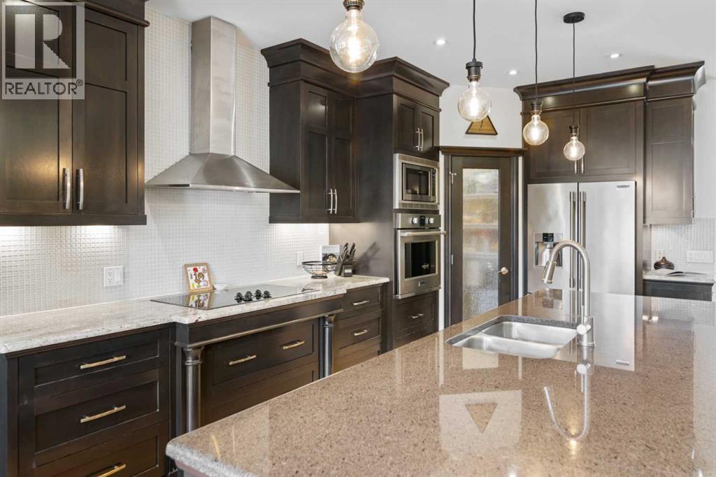 Single Family House for Sale in   Street NW Parkdale Calgary 