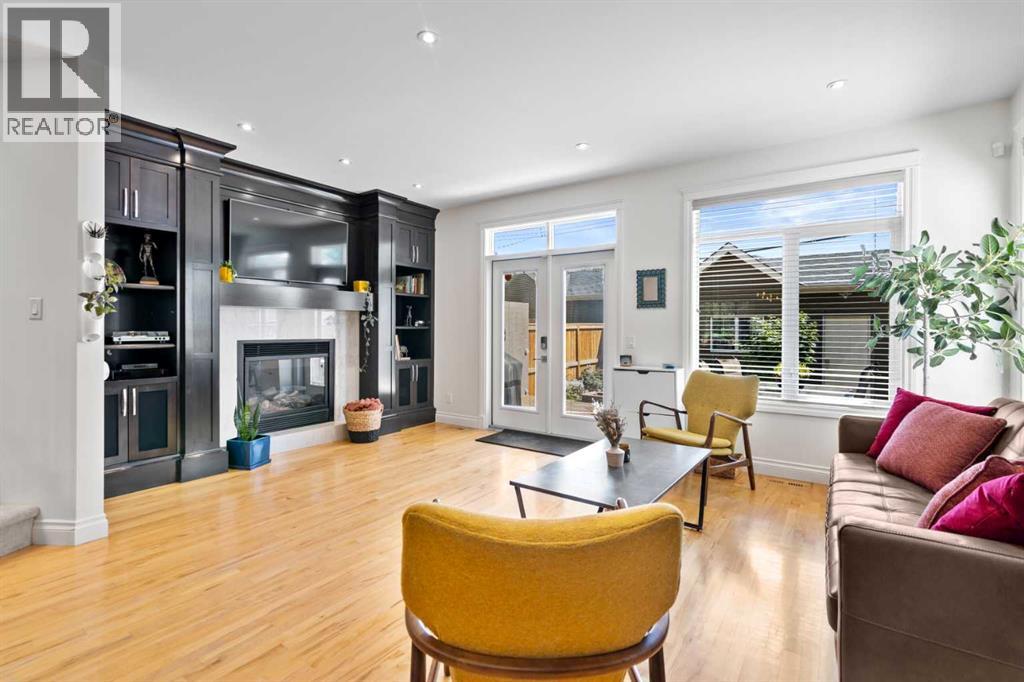 Single Family House for Sale in   Street NW Parkdale Calgary 