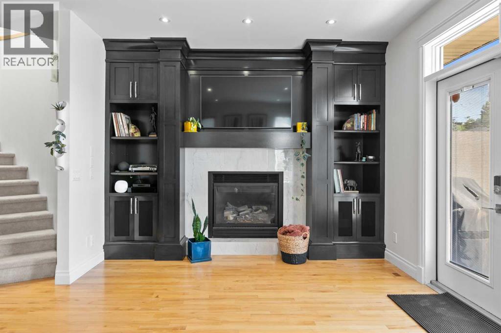 Single Family House for Sale in   Street NW Parkdale Calgary 
