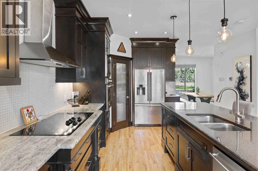 Single Family House for Sale in   Street NW Parkdale Calgary 