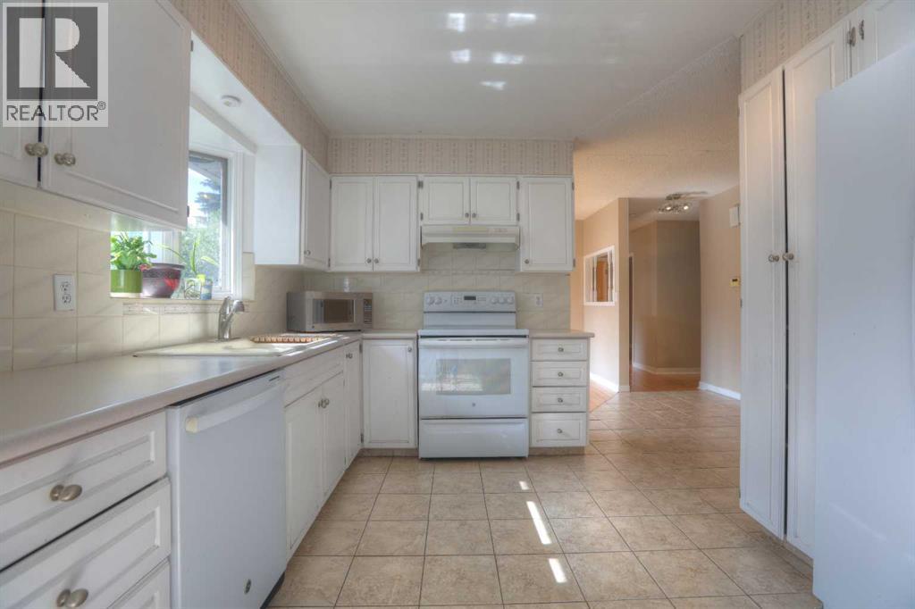 Single Family House Bungalow for Sale in  B Street NW Parkdale Calgary 