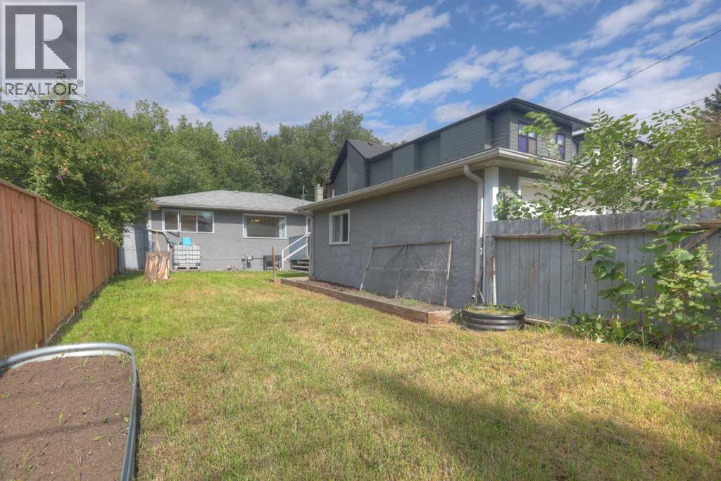 Single Family House Bungalow for Sale in  B Street NW Parkdale Calgary 